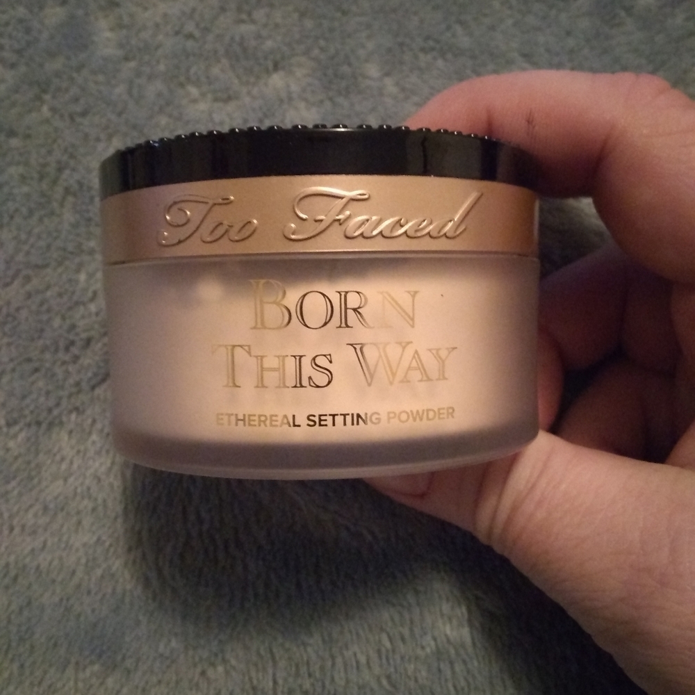 💜2 for $25💜💨Too Faced Setting Powder 💨